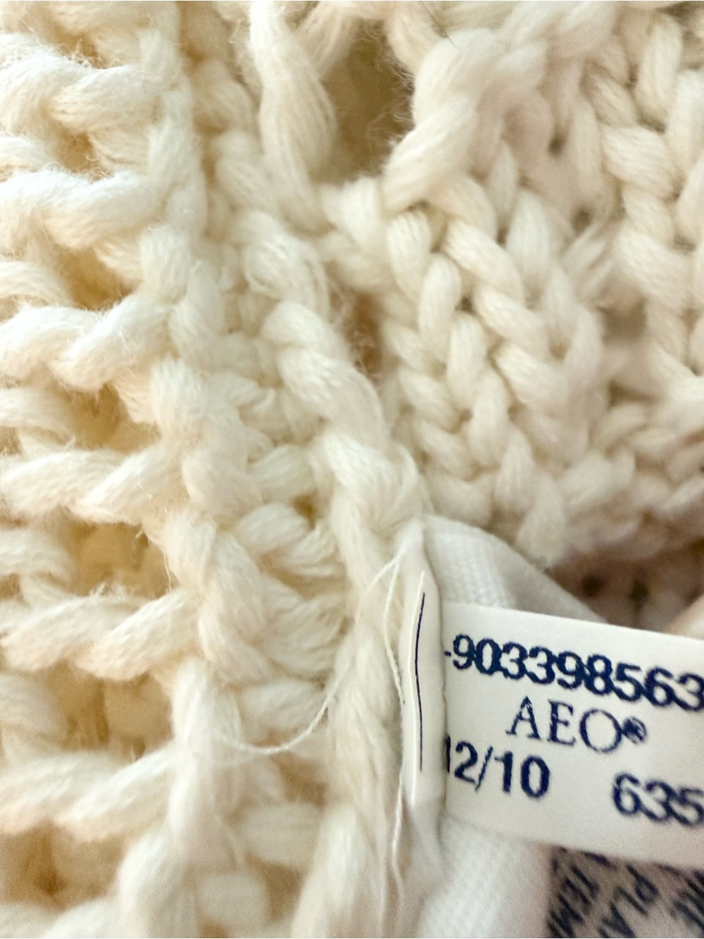 π€ 2010 american eagle crochet short sleeve cardigan - Picture 4 of 6